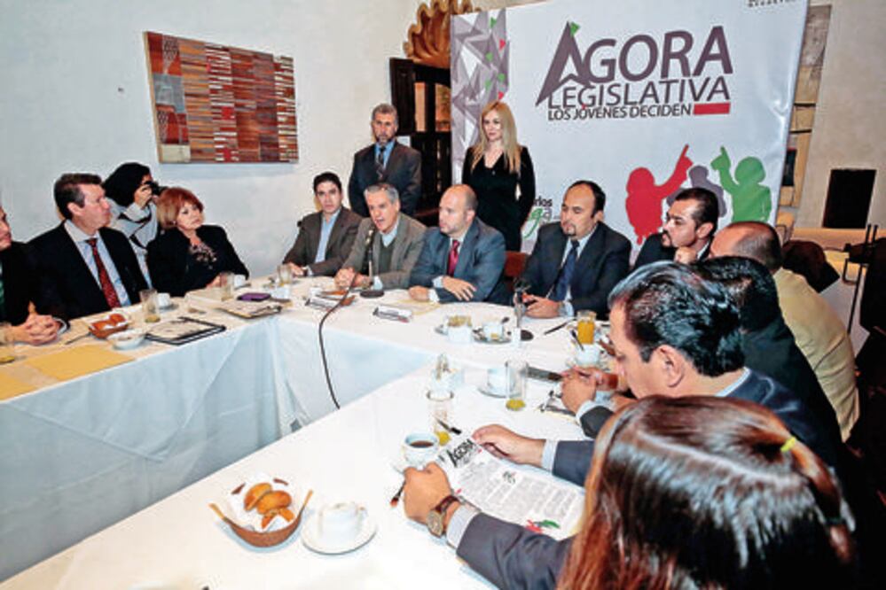 Impulsan participación de jovenes