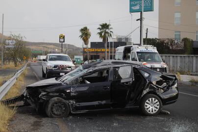 Automovilistas conducen hasta 180 kilómetros por hora en el Fray Junípero Serra 