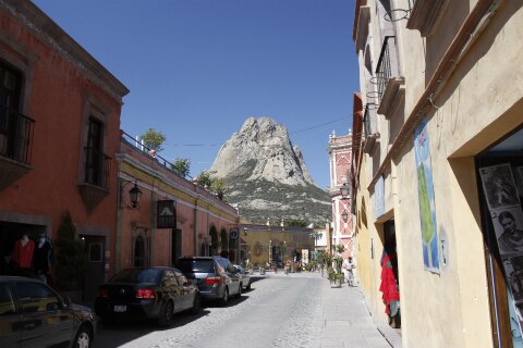 Anuncian carrera del amor en Bernal