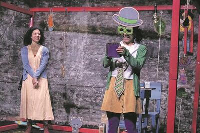 El telón se levanta esta tarde para la obra Catsup