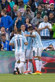 Argentina avanza con paso perfecto
