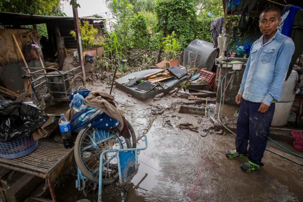 Afectaciones por lluvias. De acuerdo con el censo de autoridades, fueron alrededor de mil 500 familias afectadas en la capital queretana (Foto: OBTURE PRESS)