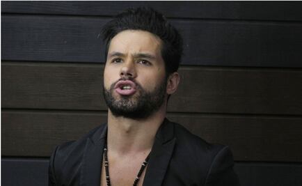 Eleazar Gómez trató de ocultar su identidad tras ser detenido por violencia