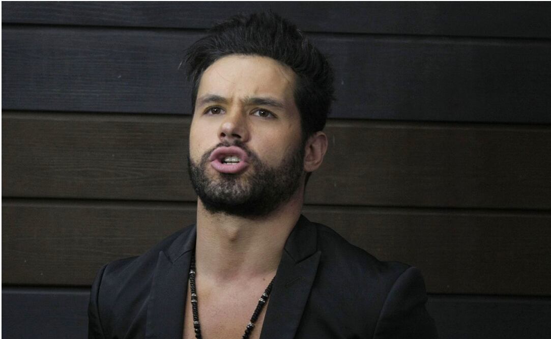 Eleazar Gómez trató de ocultar su identidad tras ser detenido por violencia