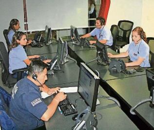 Urge reestructurar el 066