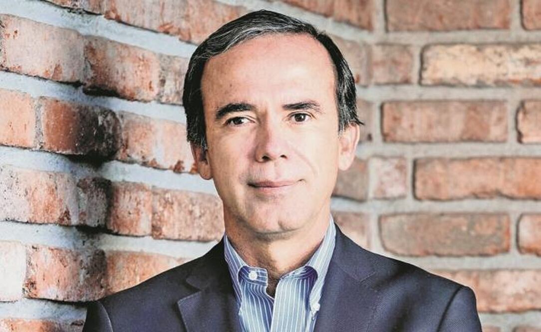 Petición. Bosco de la Vega (foto) y sus contrapartes firmaron una carta para pedir que se cuide el campo. FOTO: ESPECIAL