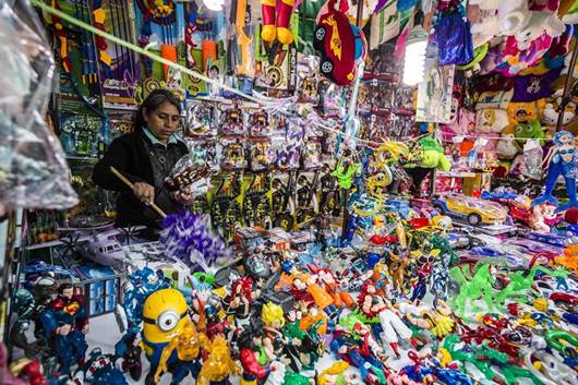 Registra la Alameda poca venta de juguetes