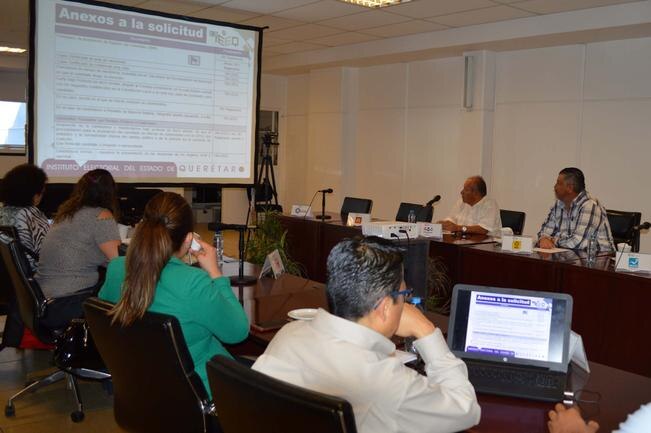 IEEQ presenta guía para registro de candidaturas