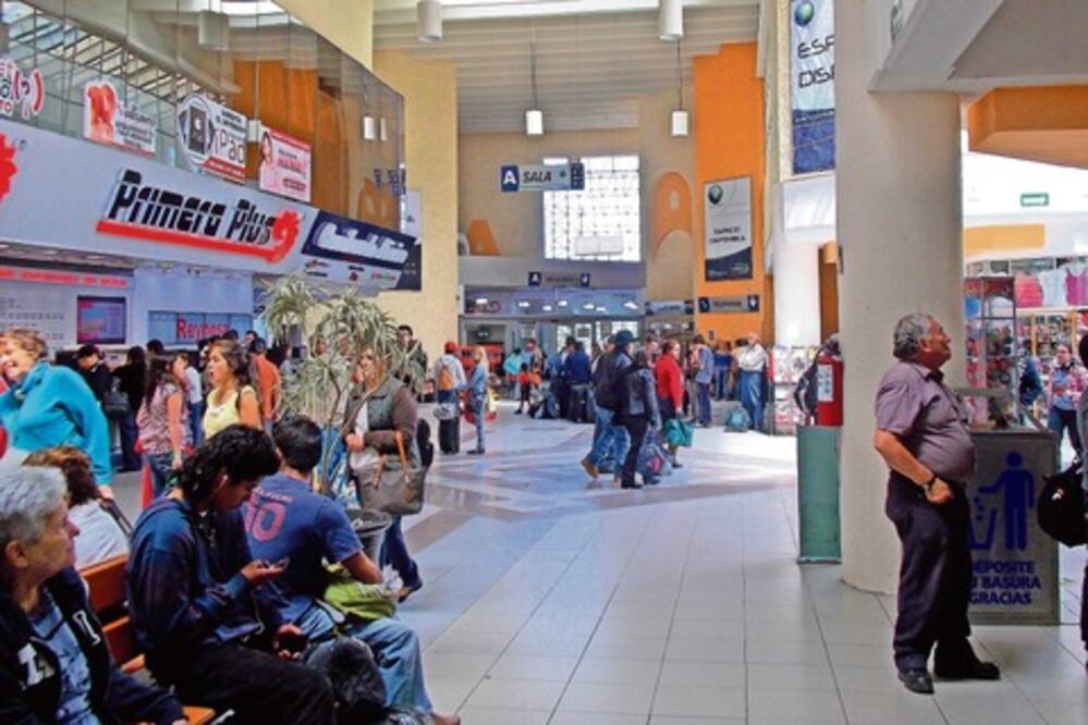 Disminuye afluencia de personas en la TAQ