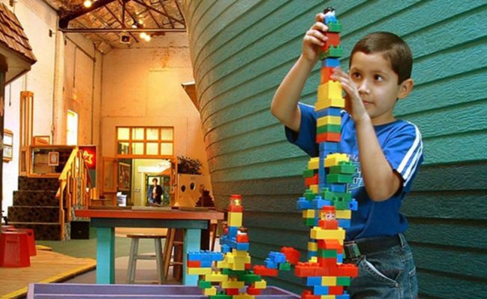 Juegos de construcción como LEGO preparan futuros ingenieros