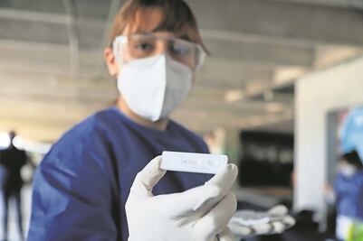 Secretaría de Salud aplicó más de 144 mil pruebas de Covid en un año 