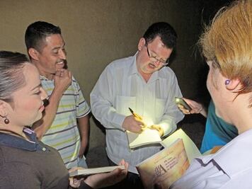 Presentan libro sobre el estado