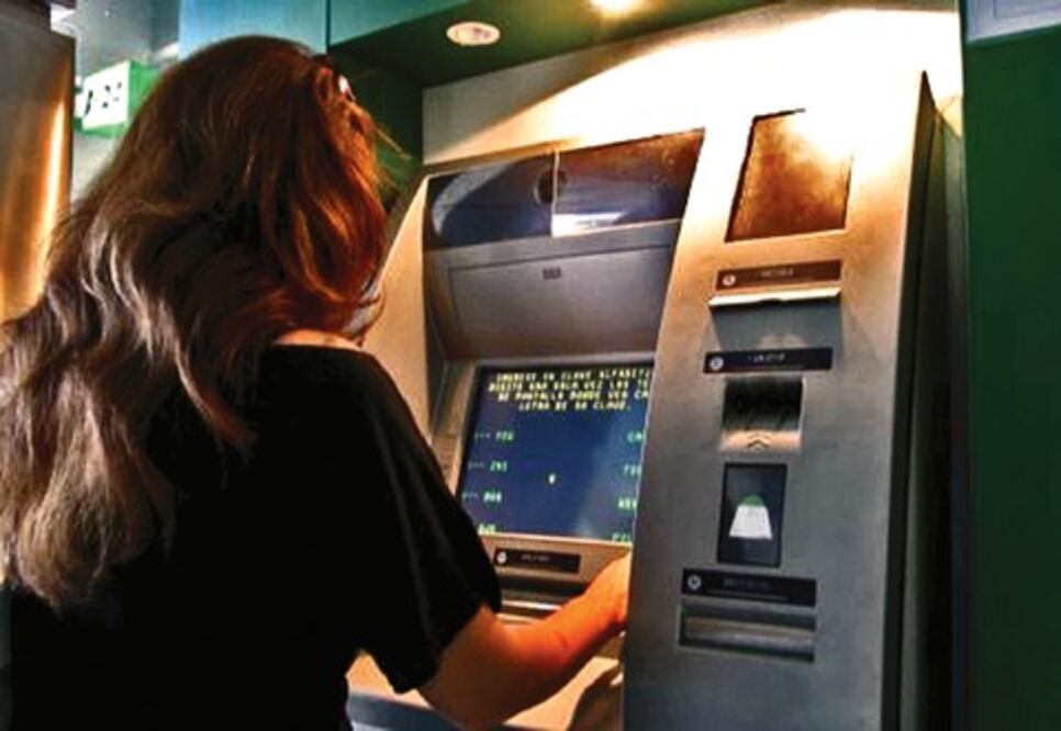 Frecuente, la clonación de tarjetas 