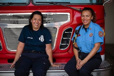 Rompen con estereotipos: “Somos bomberas en un mundo de hombres”