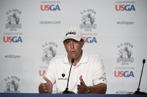 Le urge US Open a Mickelson