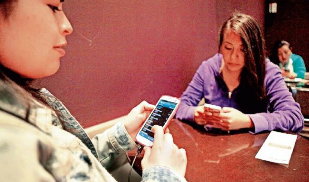 Nueve de cada 10 mexicanos usan Internet para mandar mensajes