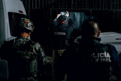 Tres personas pierden la vida tras caer en un barranco durante cateo en bar de Querétaro