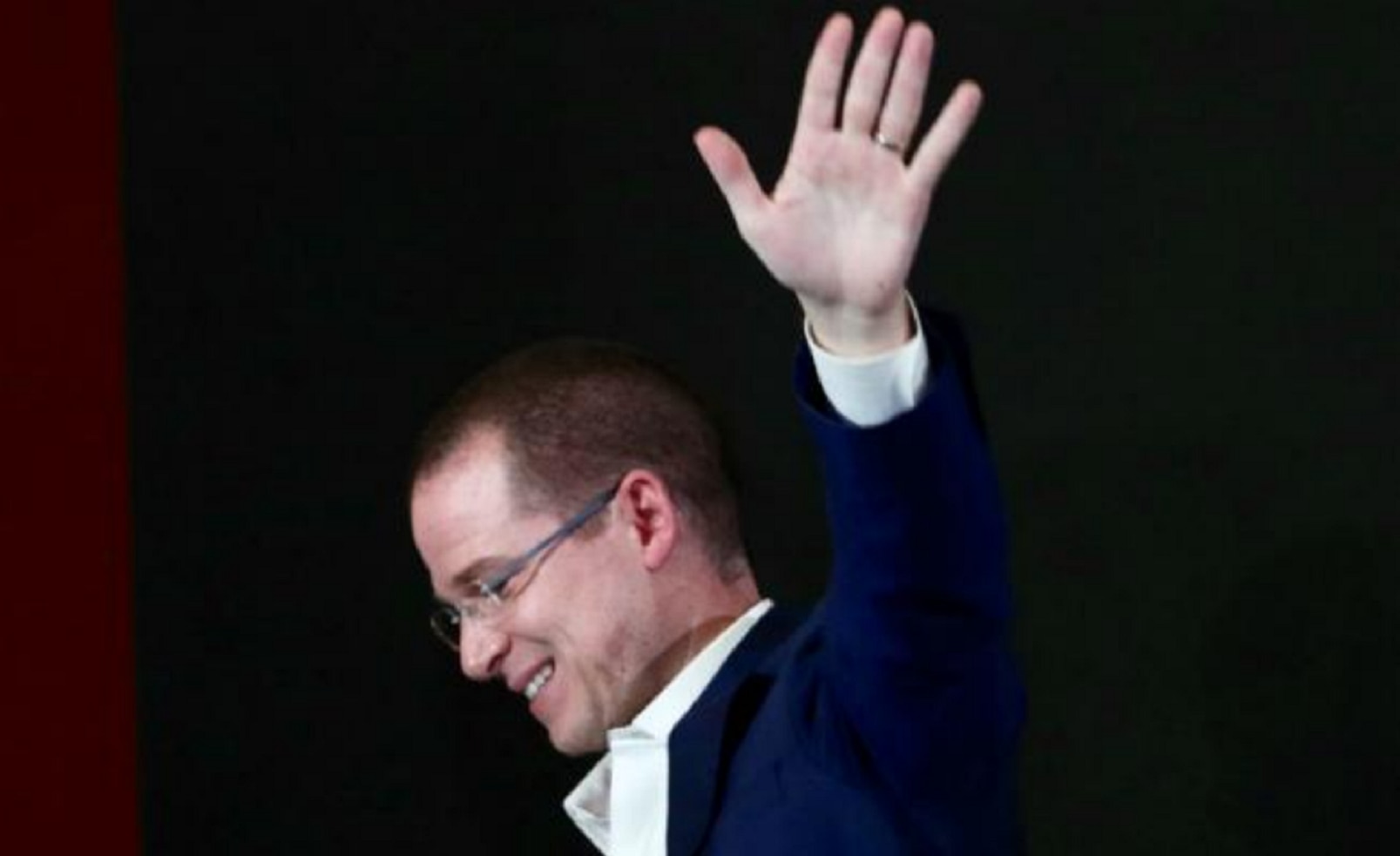 Anaya pagará 16 mil pesos por calumniar a José María Riobóo