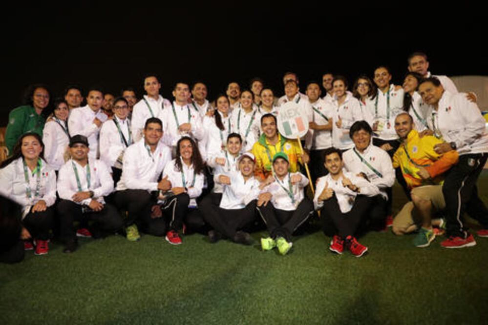 Águila que ondea en Río