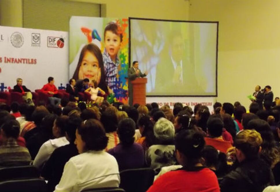 Inauguran Congreso de estancias infantiles