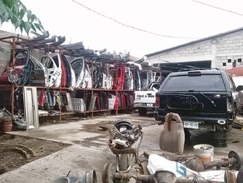  Destruirán 400 autos chatarra en el estado