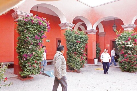 Llama alcaldesa a desahogar proceso