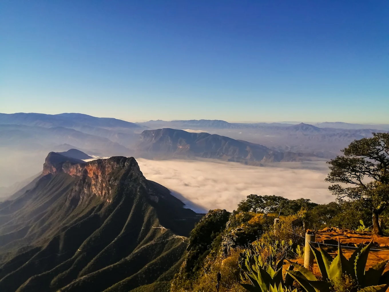 Nubes en Pinal de Amoles. Foto: Mario Flores