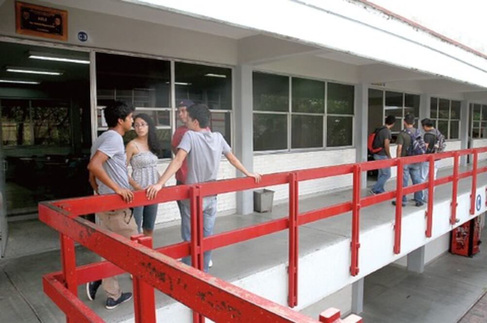 Coespo: más de 20 mil jóvenes estudian y trabajan