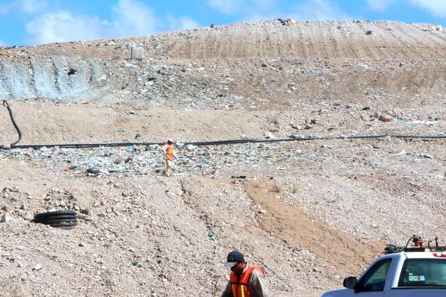 Entre los beneficios que generará la planta recicladora destaca el cuidado del medio ambiente, que aumentará la vida útil del relleno sanitario. En el municipio de Querétaro, diario se recolectan mil 59 toneladas de residuos. (ESPECIAL)