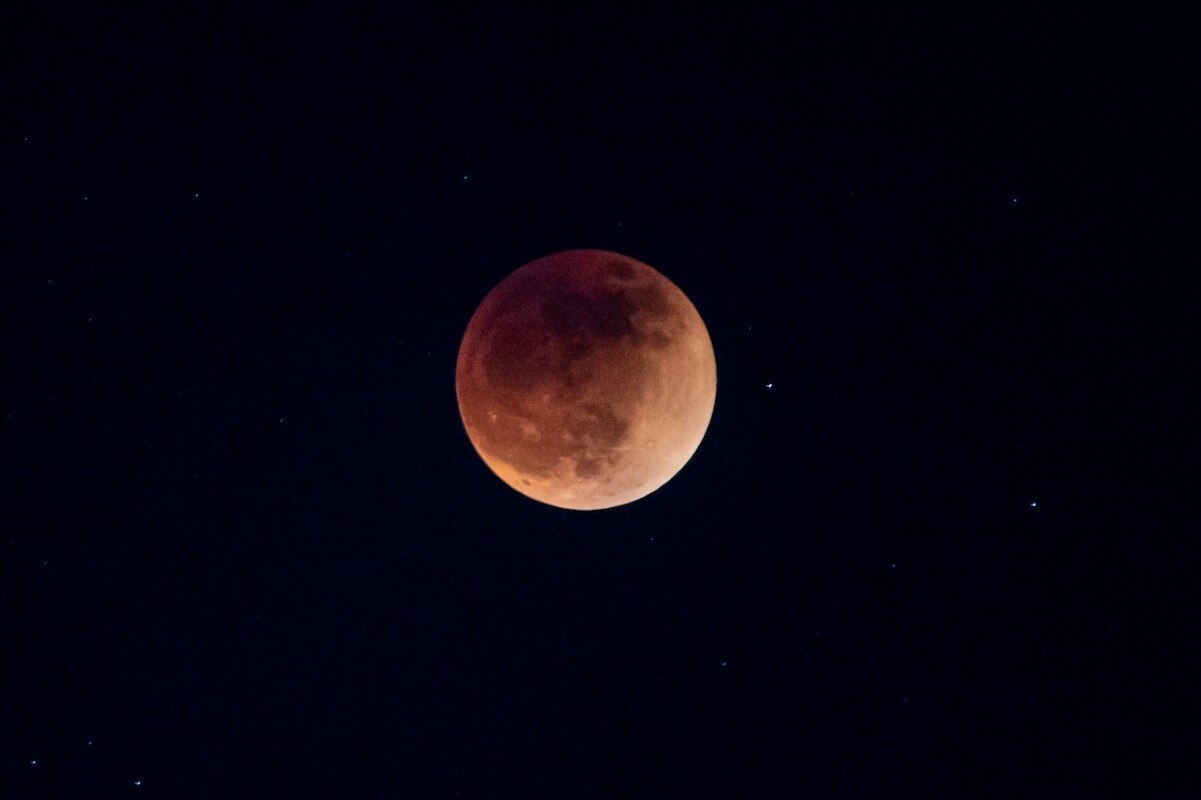 Así se apreció el elipse lunar desde Querétaro