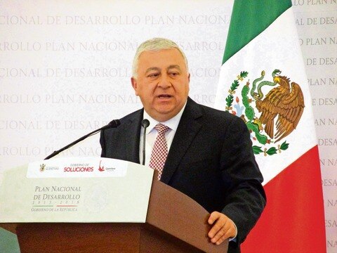 Urge SEP a vincular academia y empresas