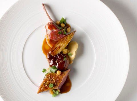 Distinguen su pasión