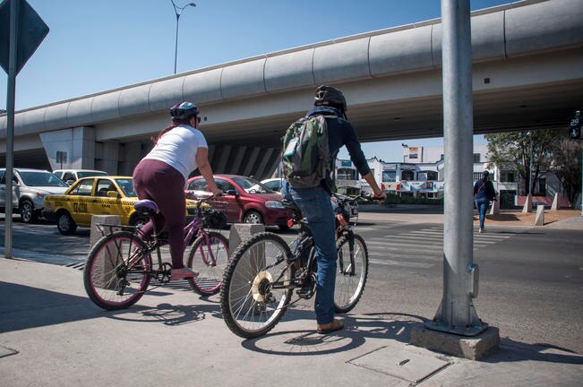 Existen  focos rojos para ciclistas  en la zona metropolitana: Osornio
