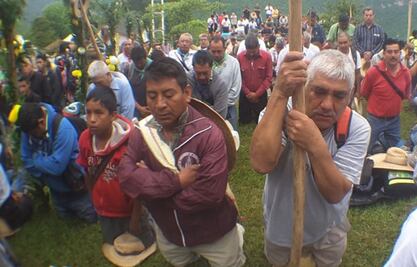 Queretanos inician peregrinación a la Basílica de Guadalupe