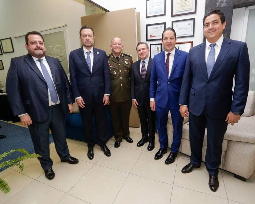 Bajo Reserva 03 de marzo de 2023