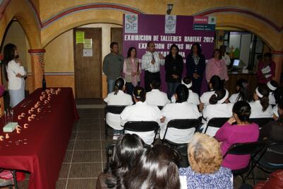 Exhiben trabajos de Talleres Hábitat 2012