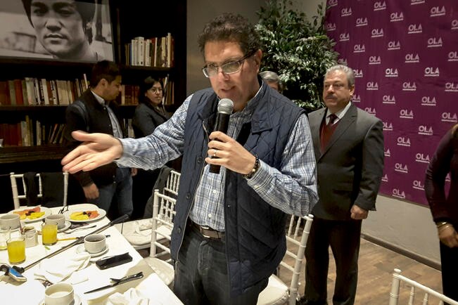 Estado se interesa en independientes, asegura Ríos Piter