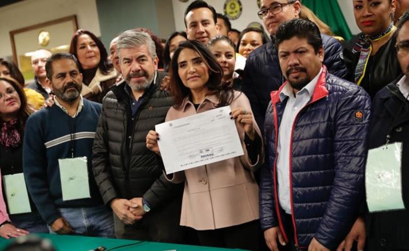 Barrales se registra como precandidata a la jefatura de Gobierno de la CDMX