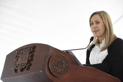 Presidenta del DIF de El Marqués presenta su primer informe