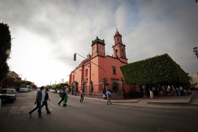 Buscan mejorar imagen del primer cuadro de SJR