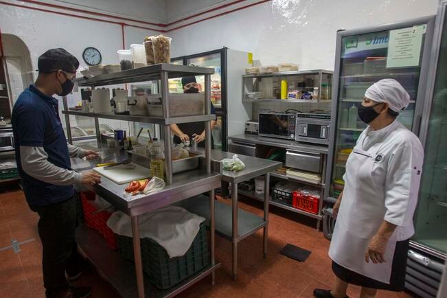 Cierre de bares deja a 25 mil sin empleo