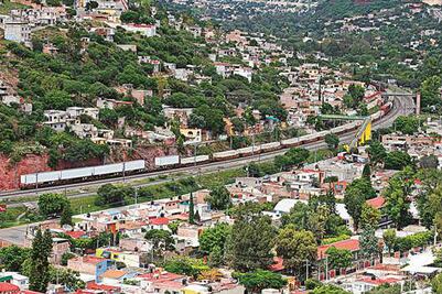 Esperan más propuestas para TAV