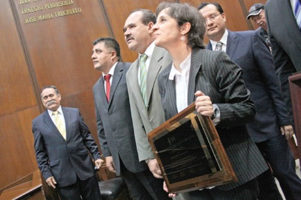 Entregará la UAQ distinción a Aristegui