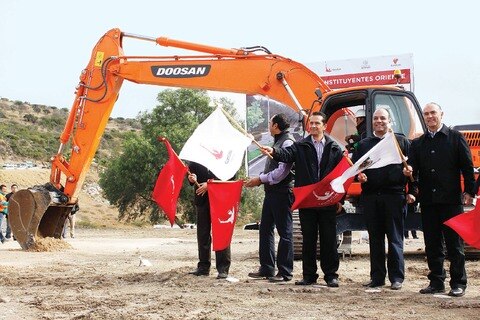 Arranca obra en Constituyentes
