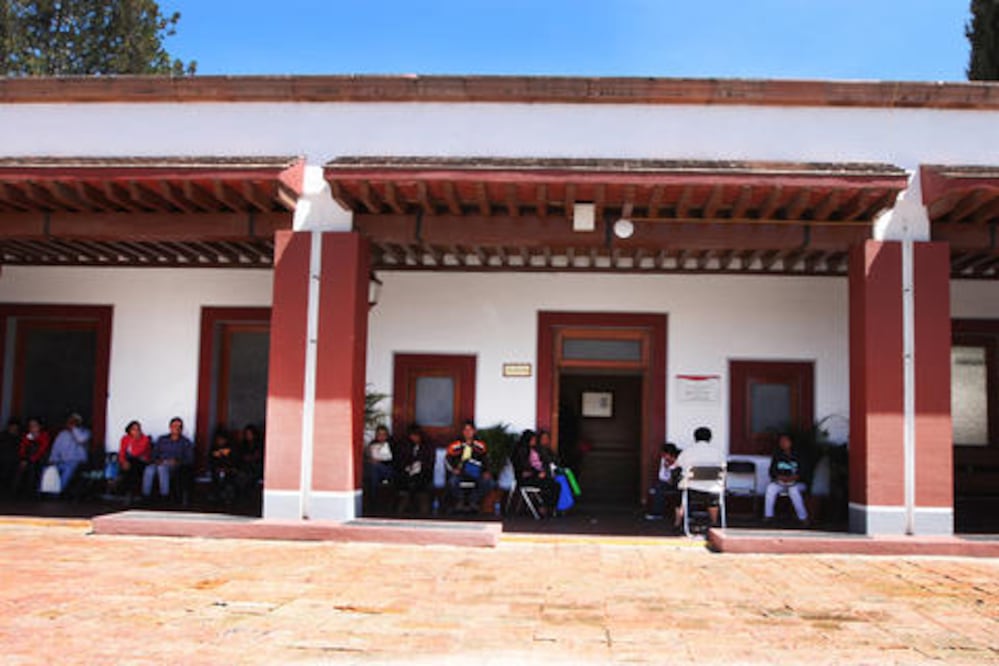 Exigen en Tequis elegir a auxiliares