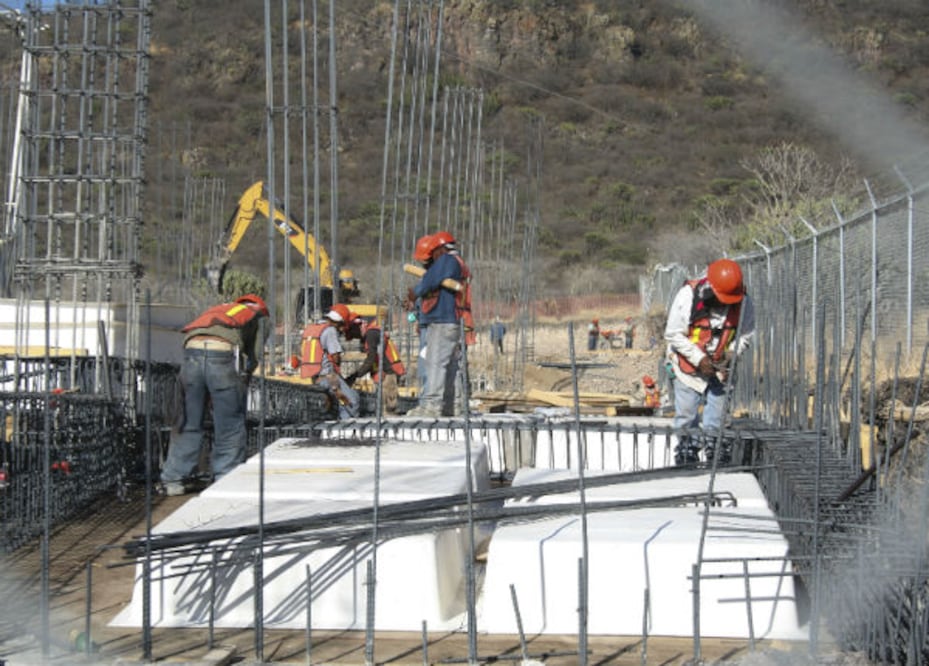 Afecta inexperiencia a contratistas