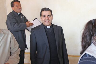 Reprueba obispo dinero a partidos