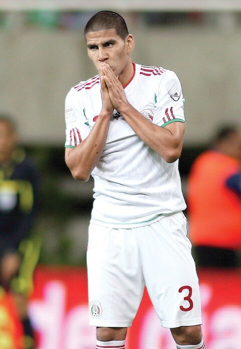 En el Tri saben que viene semana crítica