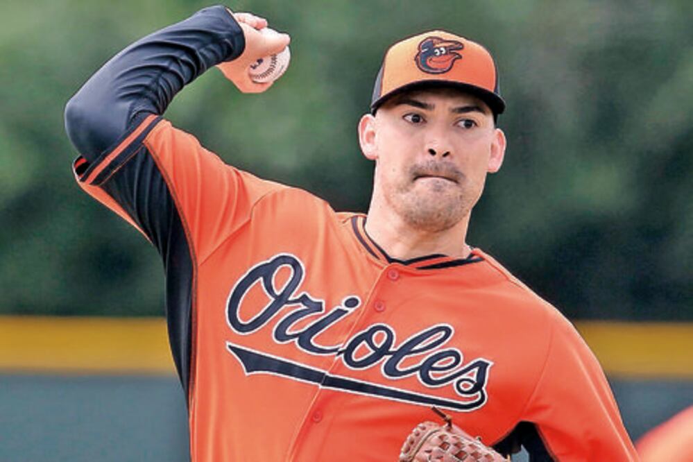 La de nudillos lo salva