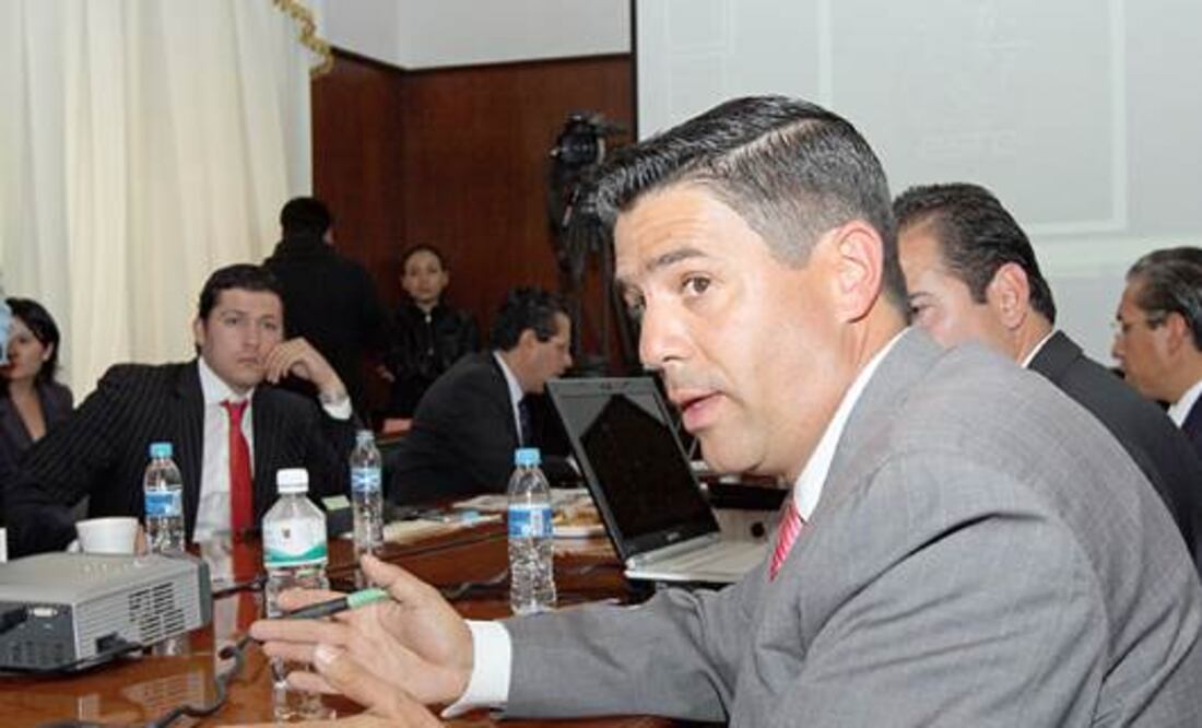 Déficit de municipios supera los mil mdp